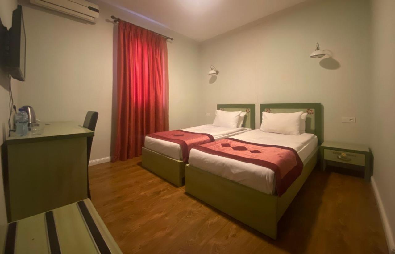 Prestige Palace - Esquisse Hotel Тбилиси Номер фото