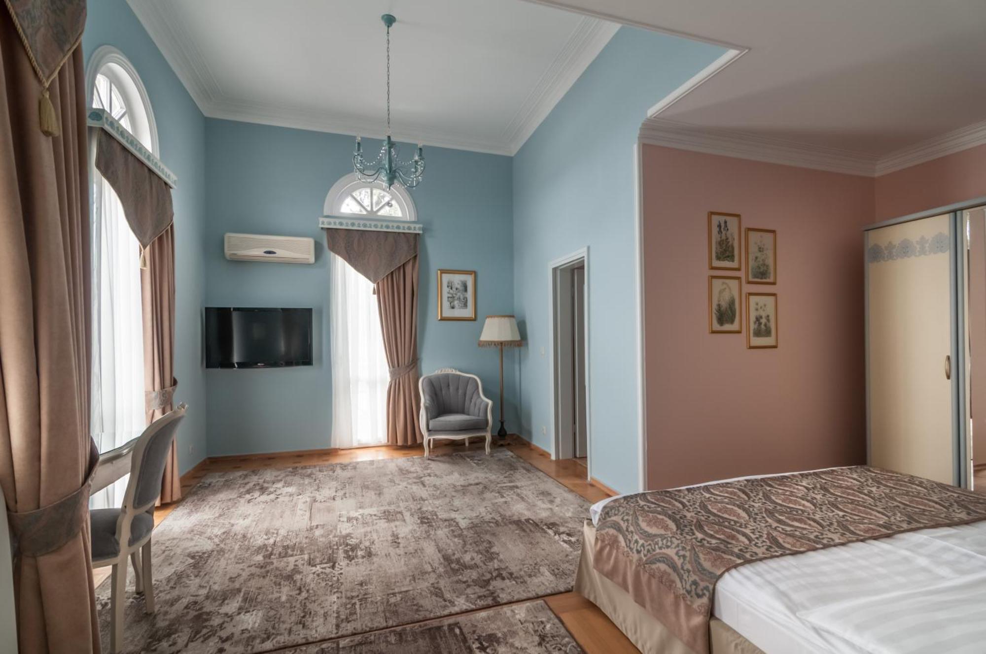 Prestige Palace - Esquisse Hotel Тбилиси Экстерьер фото
