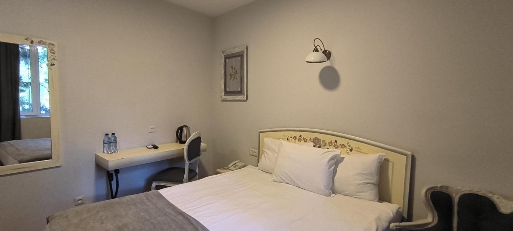 Prestige Palace - Esquisse Hotel Тбилиси Номер фото