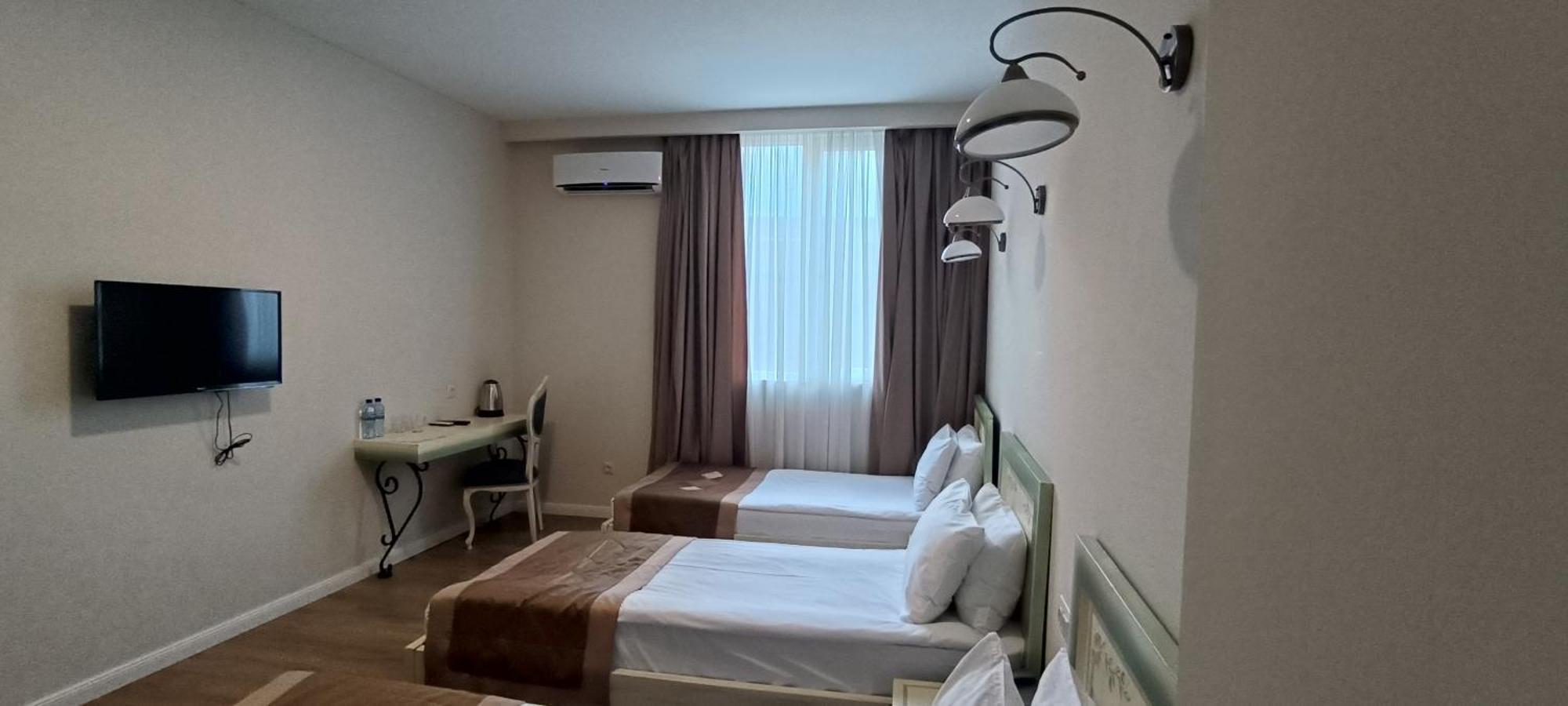 Prestige Palace - Esquisse Hotel Тбилиси Номер фото