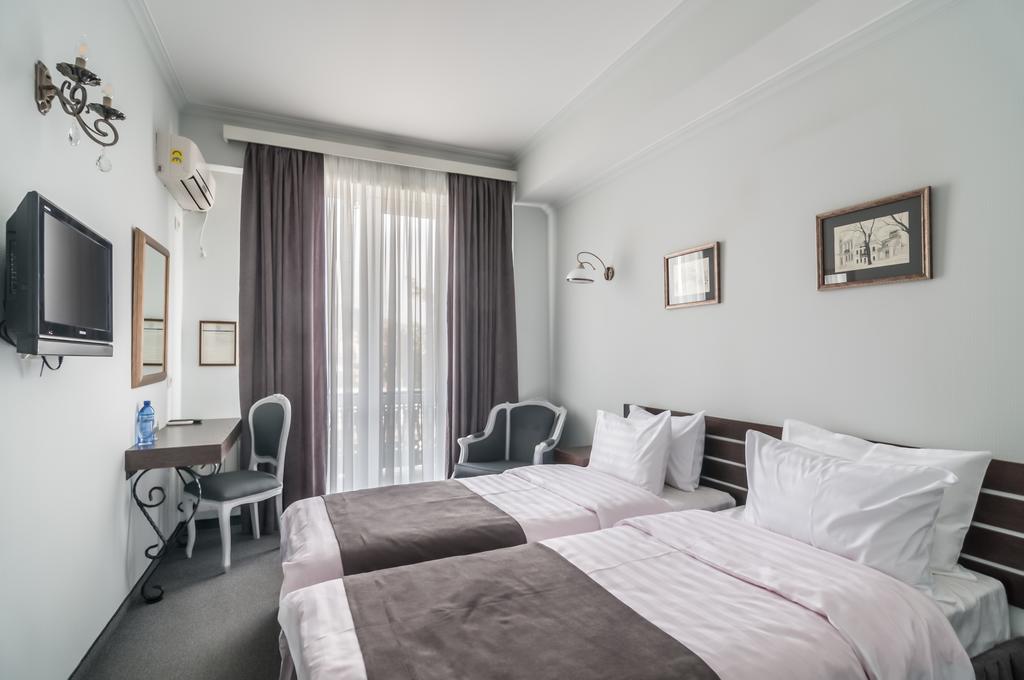 Prestige Palace - Esquisse Hotel Тбилиси Экстерьер фото