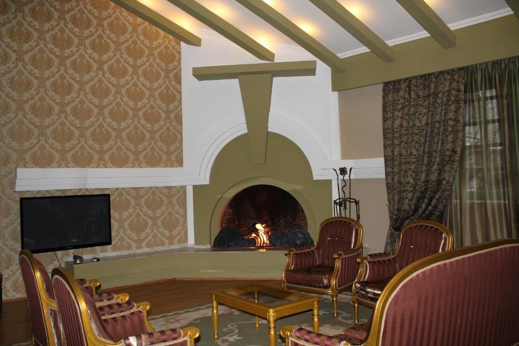 Prestige Palace - Esquisse Hotel Тбилиси Номер фото