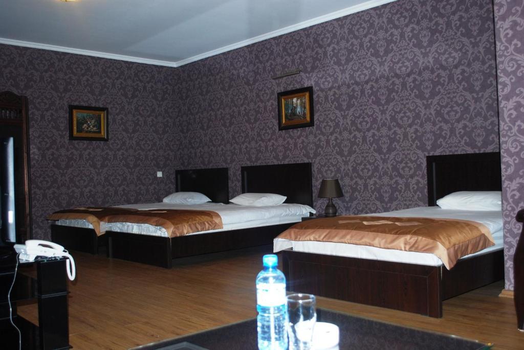 Prestige Palace - Esquisse Hotel Тбилиси Номер фото