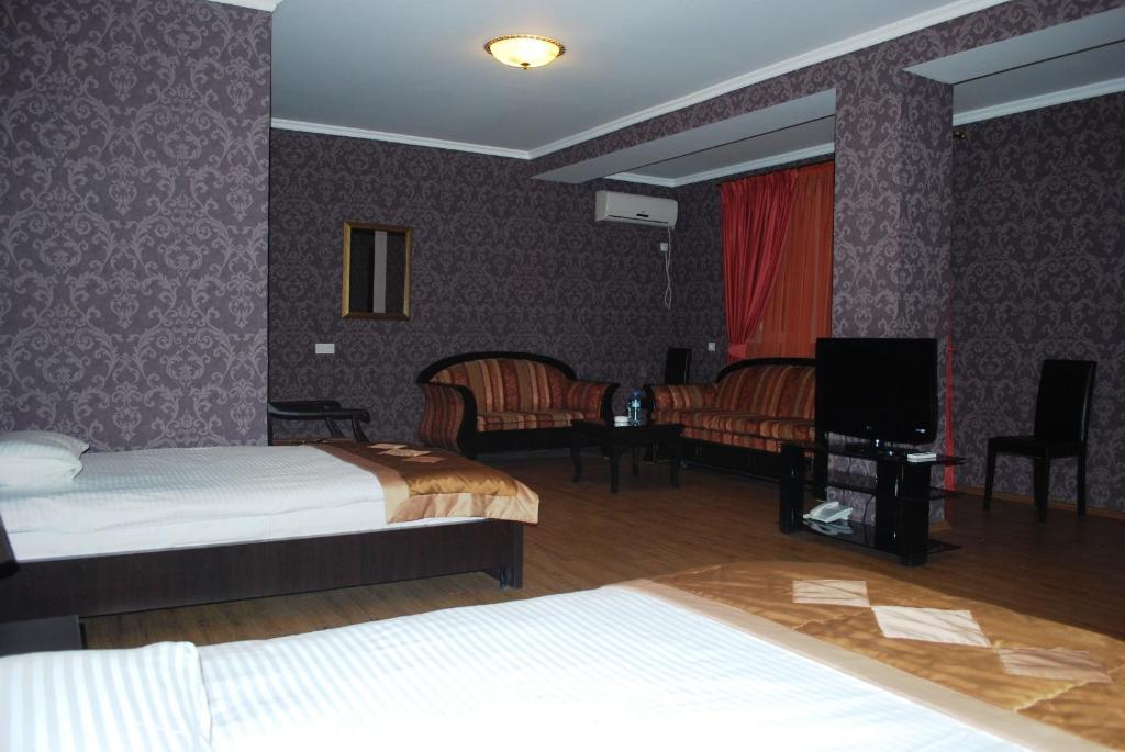 Prestige Palace - Esquisse Hotel Тбилиси Номер фото