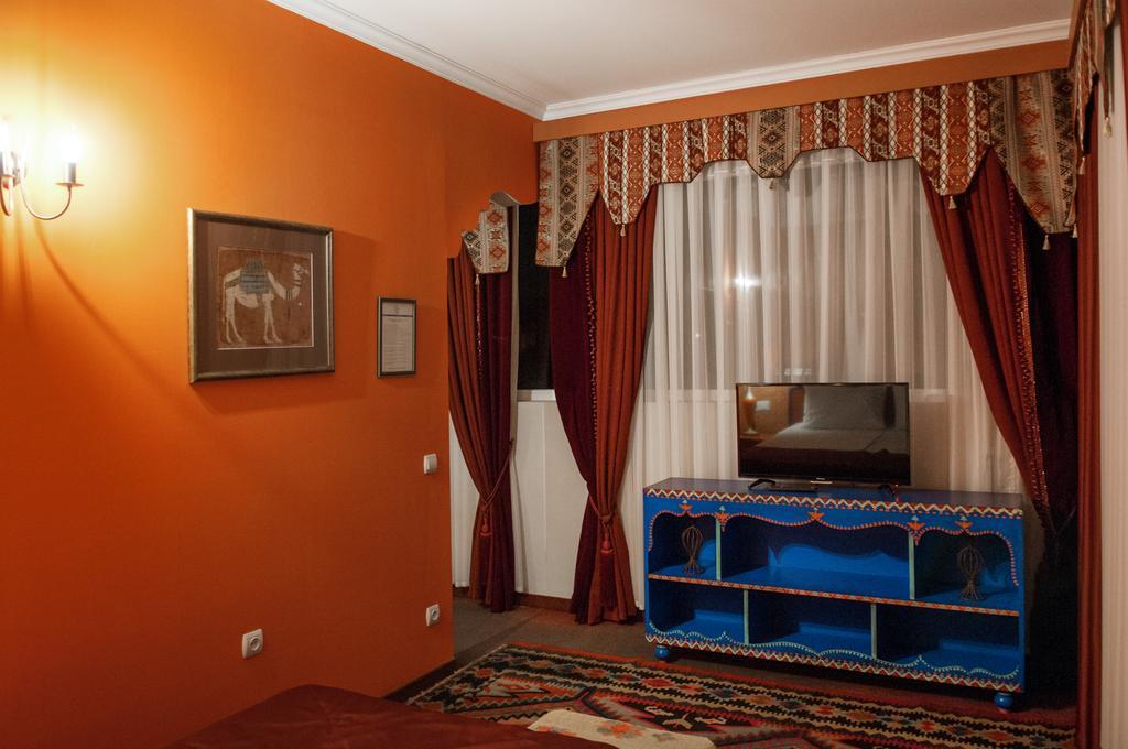 Prestige Palace - Esquisse Hotel Тбилиси Экстерьер фото